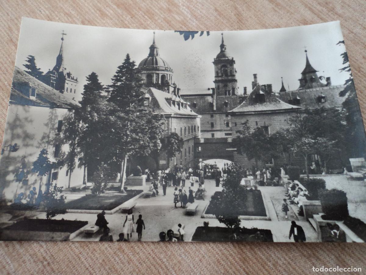 Postais: MONASTERIO DE EL ESCORIAL. Postal No.51, Plaza de Benavente. Heliotopia Art&iacute;stica Espa&ntilde;ola