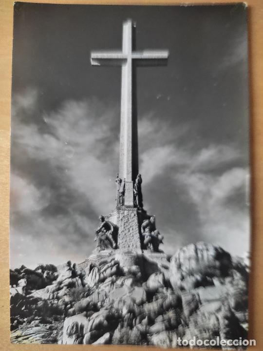 Postales: VALLE CAIDOS CRUZ ED PATRIMONIO NAL FISA DEP LEG 8321 IV SC ALGO SOBADA