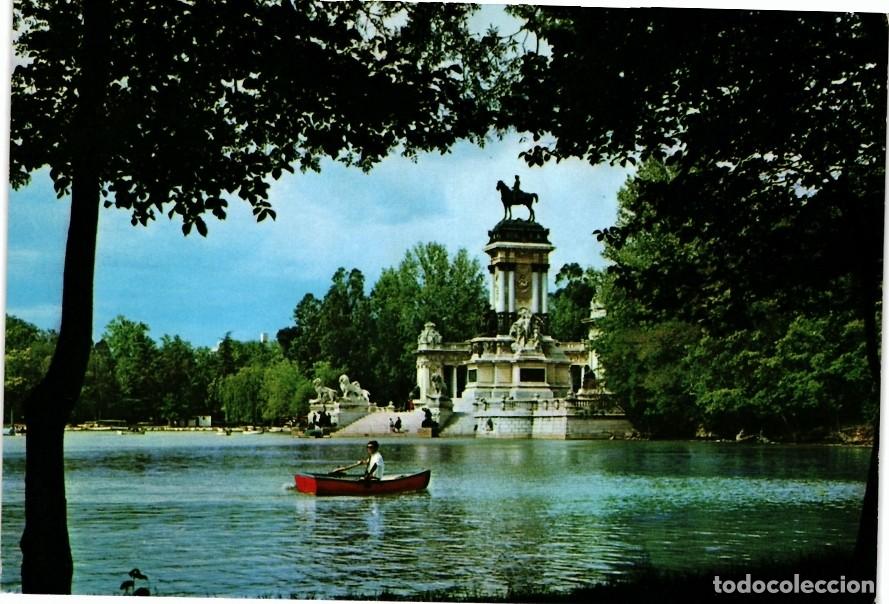 Postkarten: TARJETA POSTAL PARQUE DEL RETIRO - ESTANQUE - N&ordm; 116 - (2330)