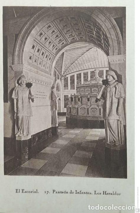 Postales: El Escorial. 17 Pante&oacute;n de Infantes. Los Heraldos. Huecograbado Hauser y Menet. Nueva. Blanco/Negro