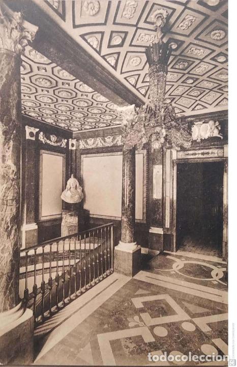 Postales: Casita del Labrador (Aranjuez). Escalera principal. Palomeque-Madrid. Nueva. Blanco/Negro