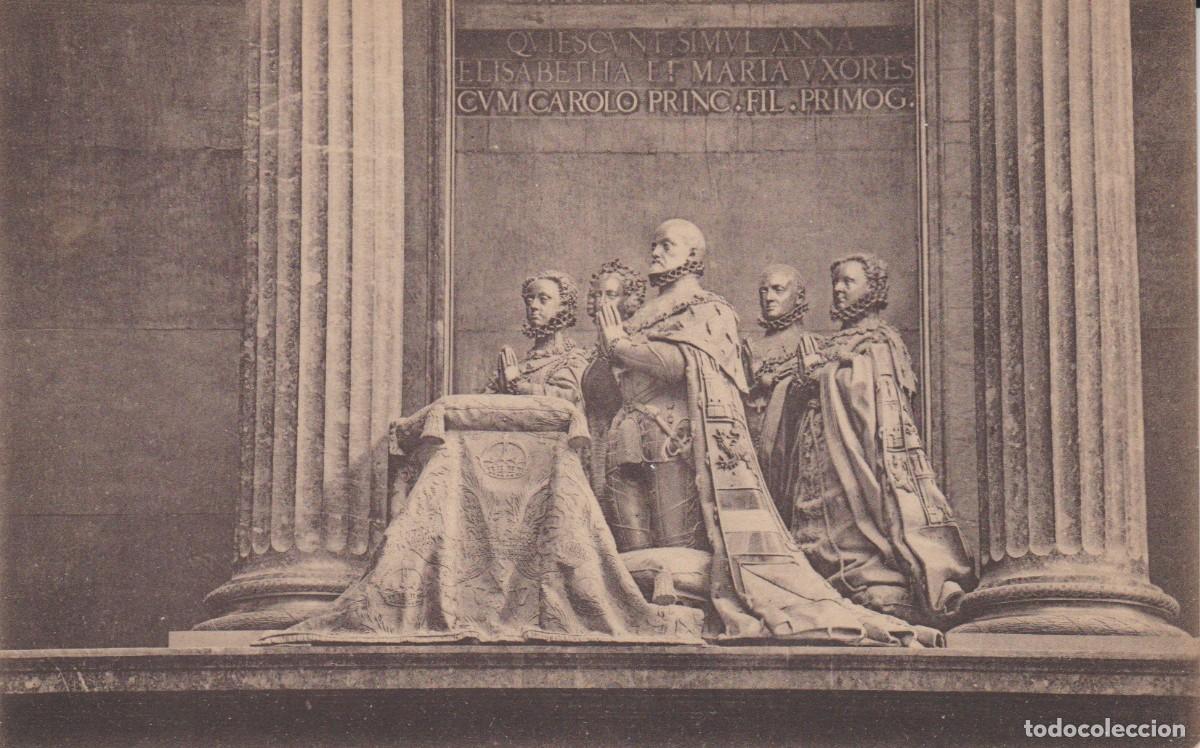 Postcards: (39) EL ESCORIAL . ALTAR MAYOR. ESTATUA DE FELIPE II Y SU FAMILIA - SIN CIRCULAR