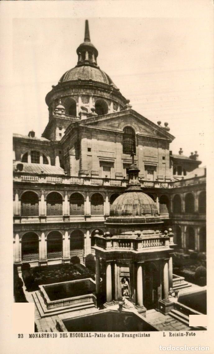 Postales: Postal fotogr&aacute;fica El ESCORIAL, PATIO DE LOS EVANGELISTAS