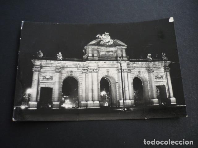 Postales: MADRID PUERTA DE ALCALA - Foto 1