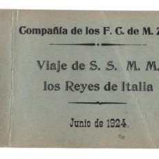 Postales: COMPAÑIA FERROCARRIL. M.Z.A. ESTACIÓN DE MADRID. VIAJE DE S.S.M.M. LOS REYES DE ITALIA. FOTOGRÁFICAS