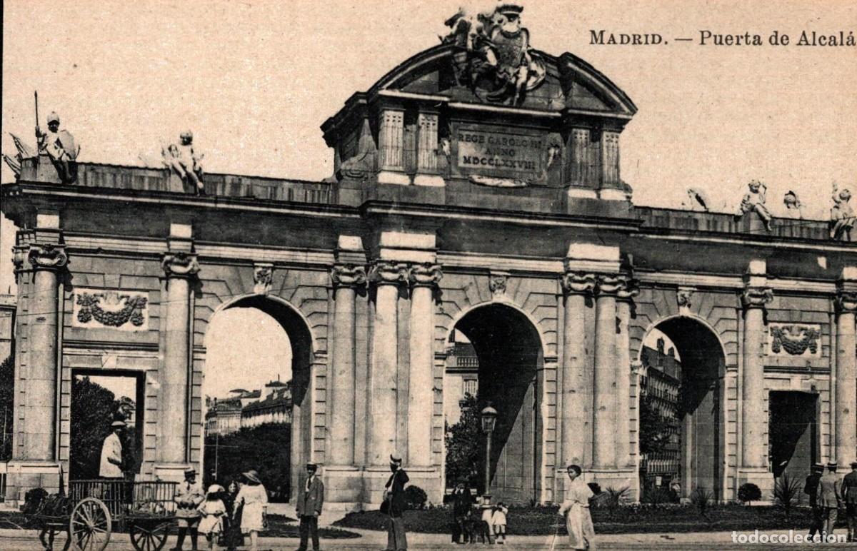 Postales: Madrid puerta de Alcala sin circular - Foto 1