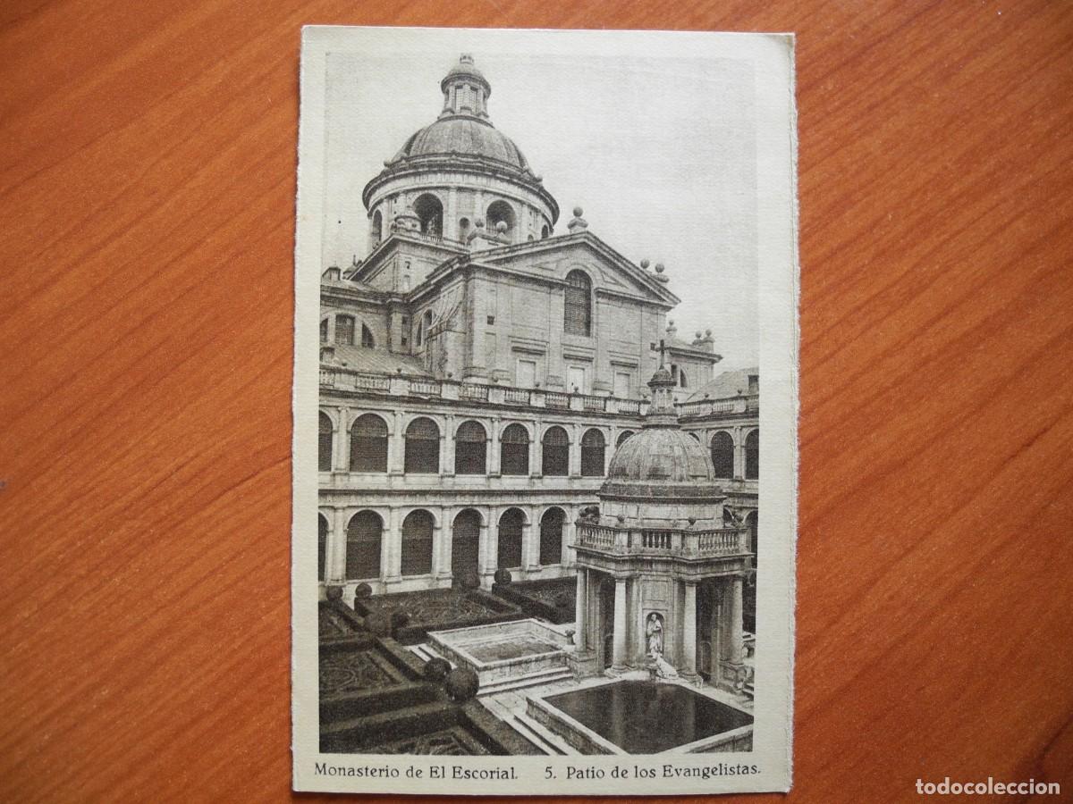 Postkarten: Monasterio de El Escorial n. 5 Patio de los Evangelistas. Ed. Hauser y Menet. Sin circular