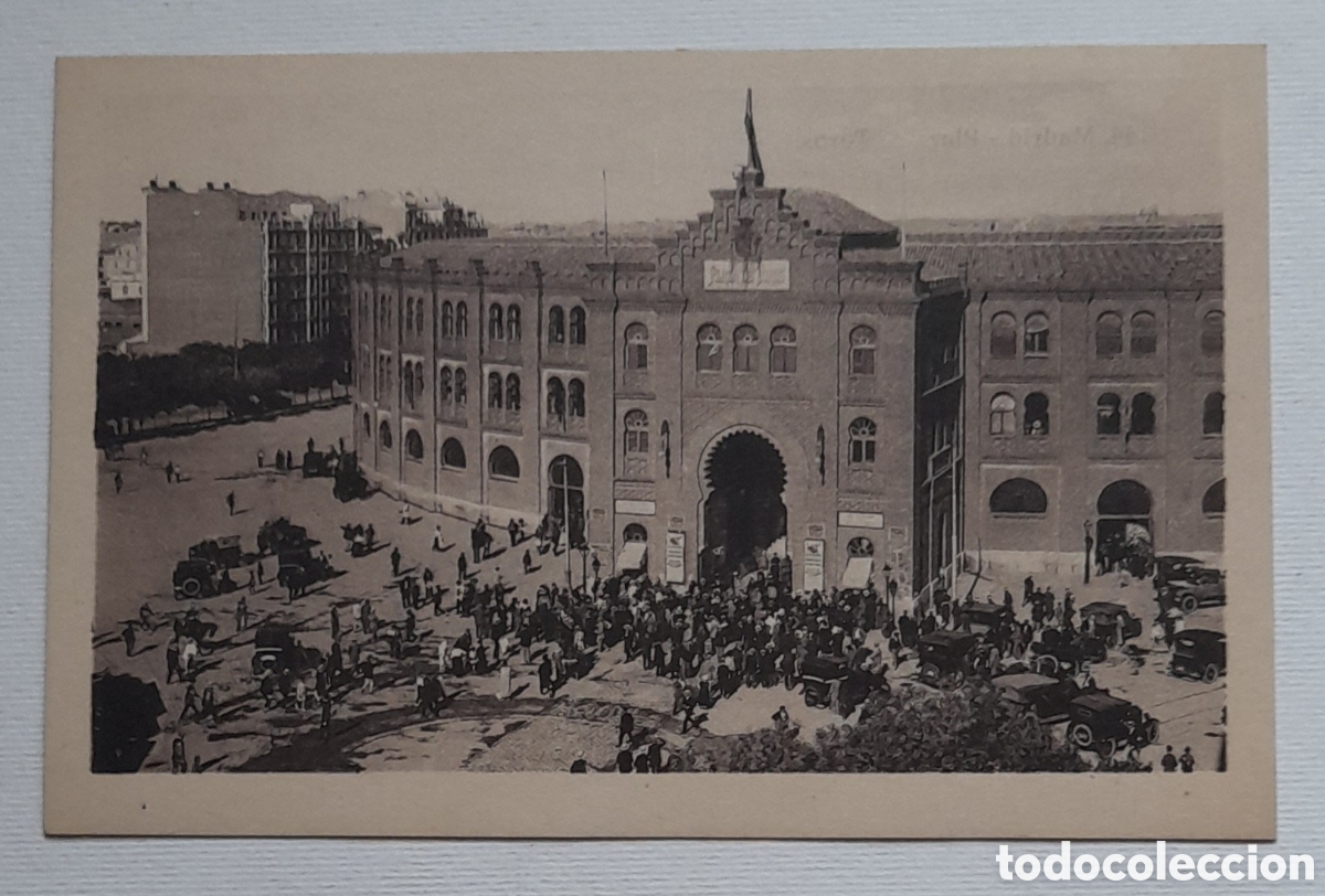 Postales: 44 - MADRID- Plaza de Toros. Heliotipia de Kallmeyer y Gautier. No circulada