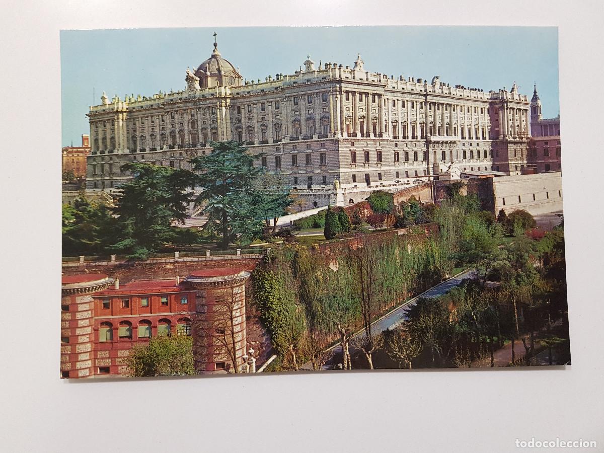 Postales: POSTAL MADRID PALACIO REAL. SIN CIRCULAR. 1970 - Foto 1