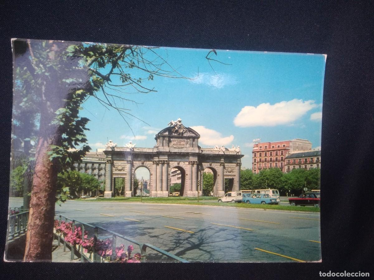 Postales: Postal Madrid puerta de Alcala - Foto 1