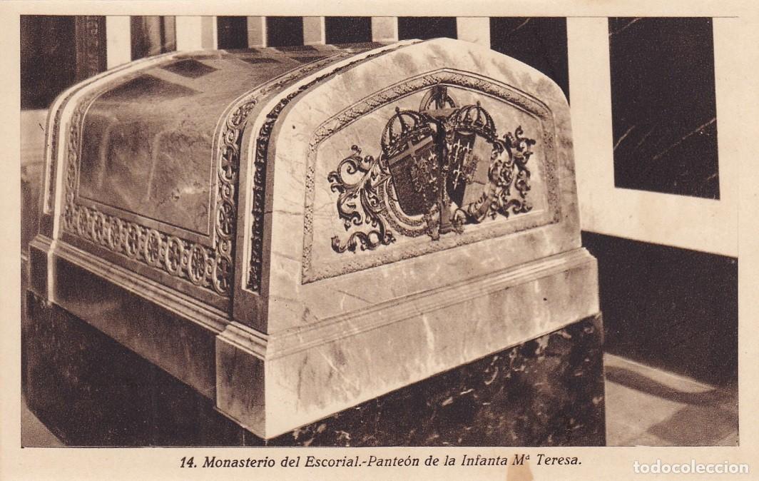 Postcards: 14 Monasterio del Escorial - Pante&oacute;n de la Infanta M&ordf; Teresa / L. Roisin , fot&oacute;grafo