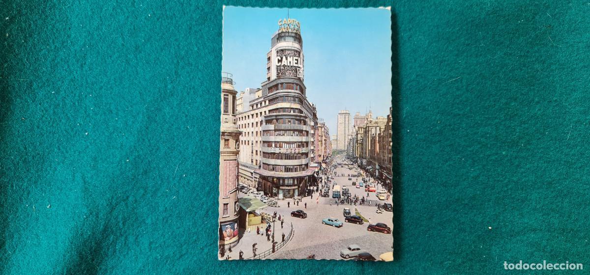 Postales: POSTAL MADRID (1960) EDIFICIO DE EL CAPITOL Y AV. JOSE ANTONIO - Foto 1