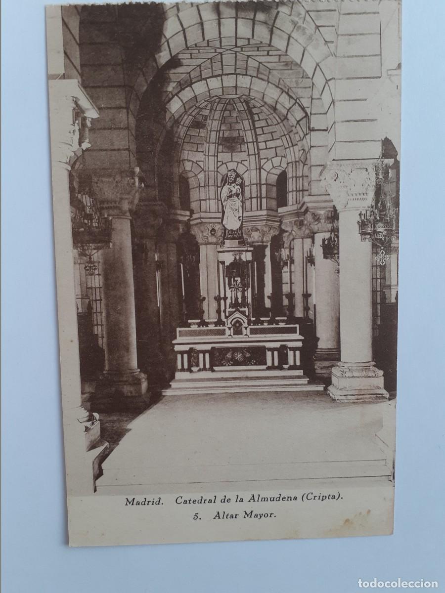 Postales: POSTAL - MADRID CATEDRAL DE LA ALMUDENA CRIPTA ALTAR MAYOR - Foto 1