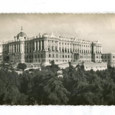 Postales: POSTAL CIRCULADA MADRID 86 PALACIO REAL EDITA DOMINGUEZ