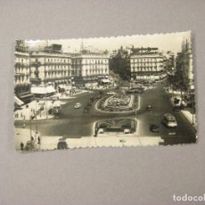 Postales: TARJETA POSTAL FOTOGRÁFICA DE LA PUERTA DEL SOL DE MADRID. EDICIÓN F. MOLINA