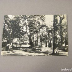 Postales: TARJETA POSTAL FOTOGRÁFICA DE MADRID. MONUMENTO A LOS HERMANOS QUINTERO. POSTALES BEA PEP