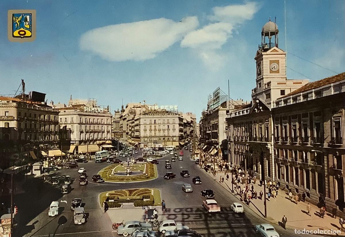 Postales: MADRID Puerta del Sol, Dom&iacute;nguez, circulada - Foto 1
