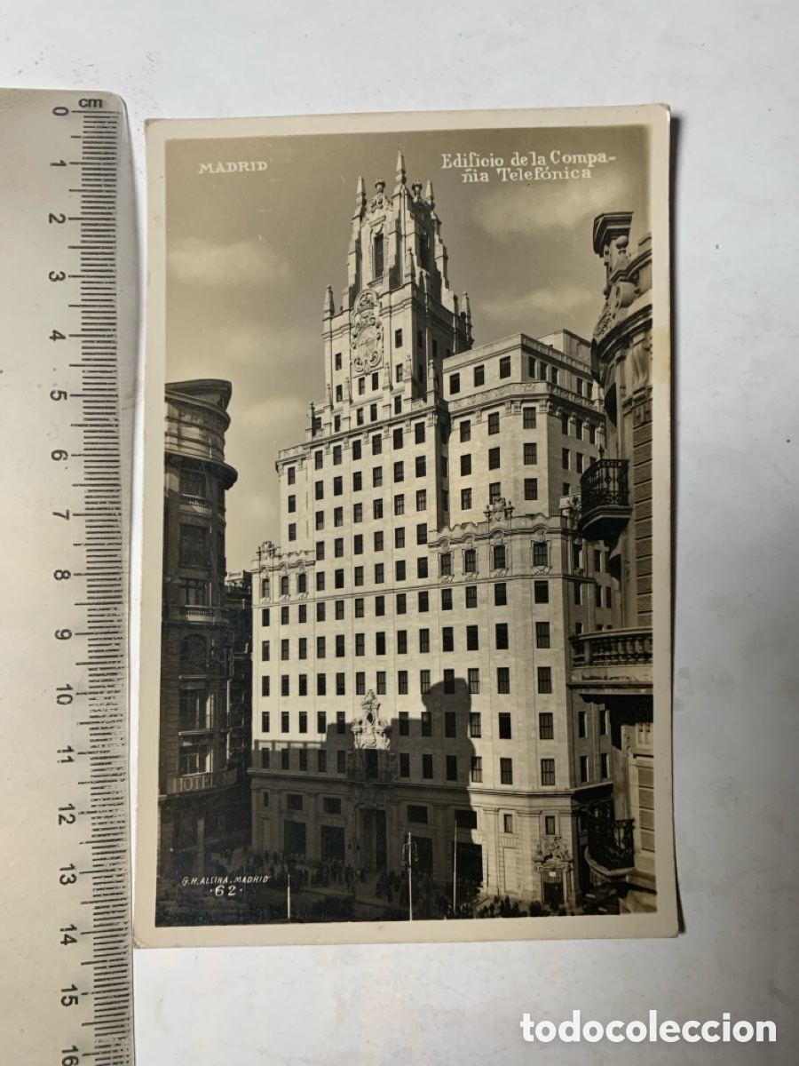 Postales: POSTAL. MADRID. EDIFICIO COMPA&Ntilde;&Iacute;A TELEF&Oacute;NICA. G. H. ALSINA. MARGARO. - Foto 1