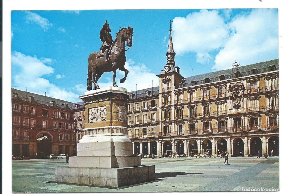Postales: PLAZA MAYOR / MAYOR SQUARE.- MADRID - Foto 1