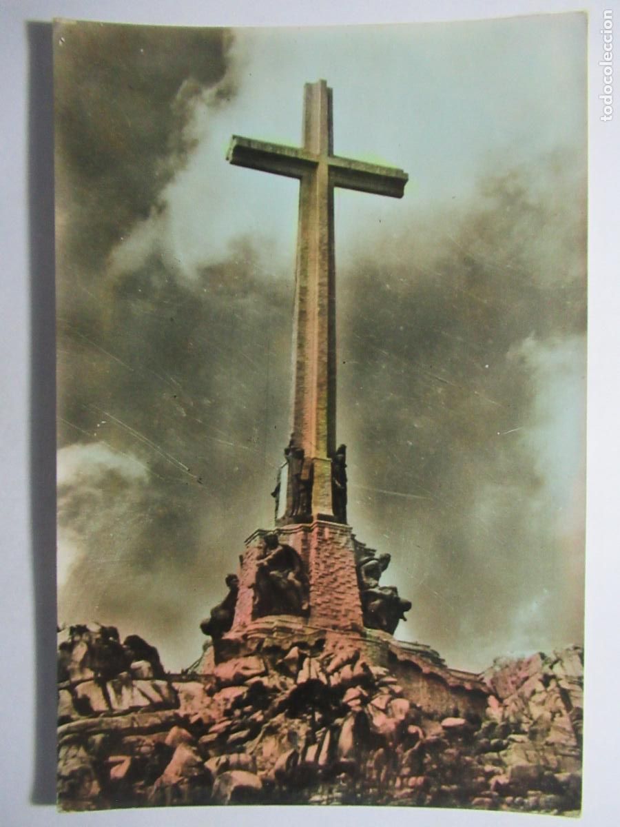 Postales: Santa Cruz del Valle de los Ca&iacute;dos - Foto 1