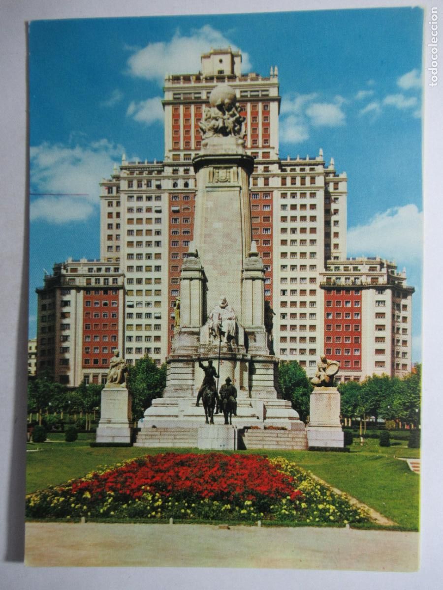 Postales: Madrid - Monumento a Cervantes y Edificio Espa&ntilde;a - Foto 1