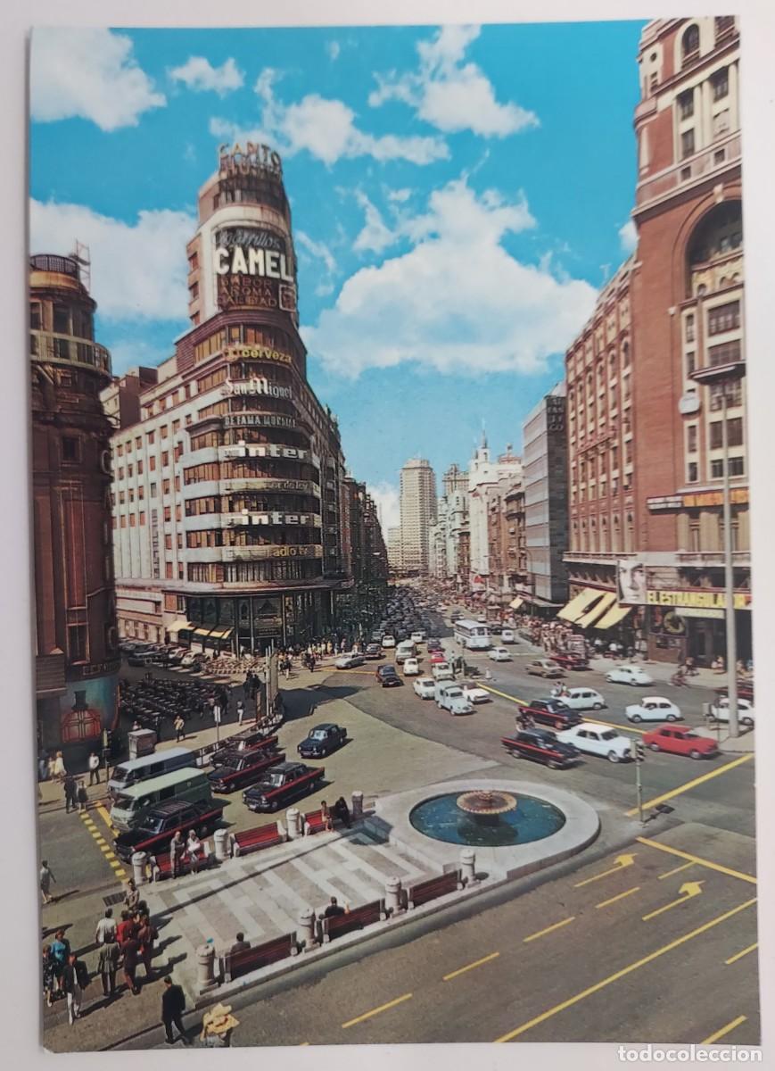 Postales: POSTAL MADRID EDIFICIO DE EL CAPITOL Y AVENIDA DE JOSE ANTONIO. SIN CIRCULAR. 1970 - Foto 1