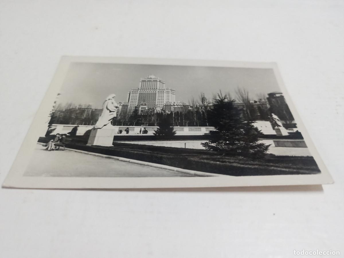 Postales: COMUNIDAD DE MADRID - POSTAL MADRID - JARDINES DE PALACIO Y EDIFICIO ESPA&Ntilde;A - Foto 1