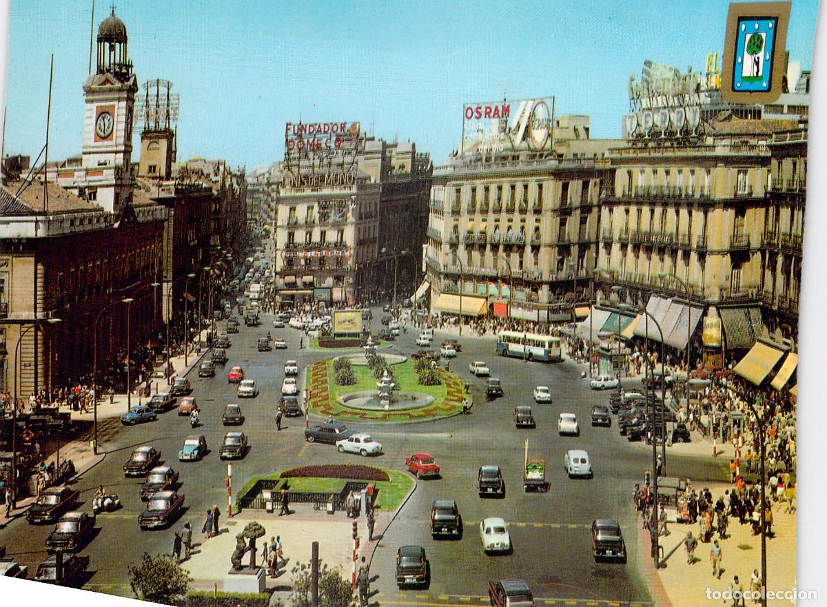 Postales: Postal Madrid Puerta del Sol Vista A&eacute;rea Fuente Edificios Comercios - Foto 1
