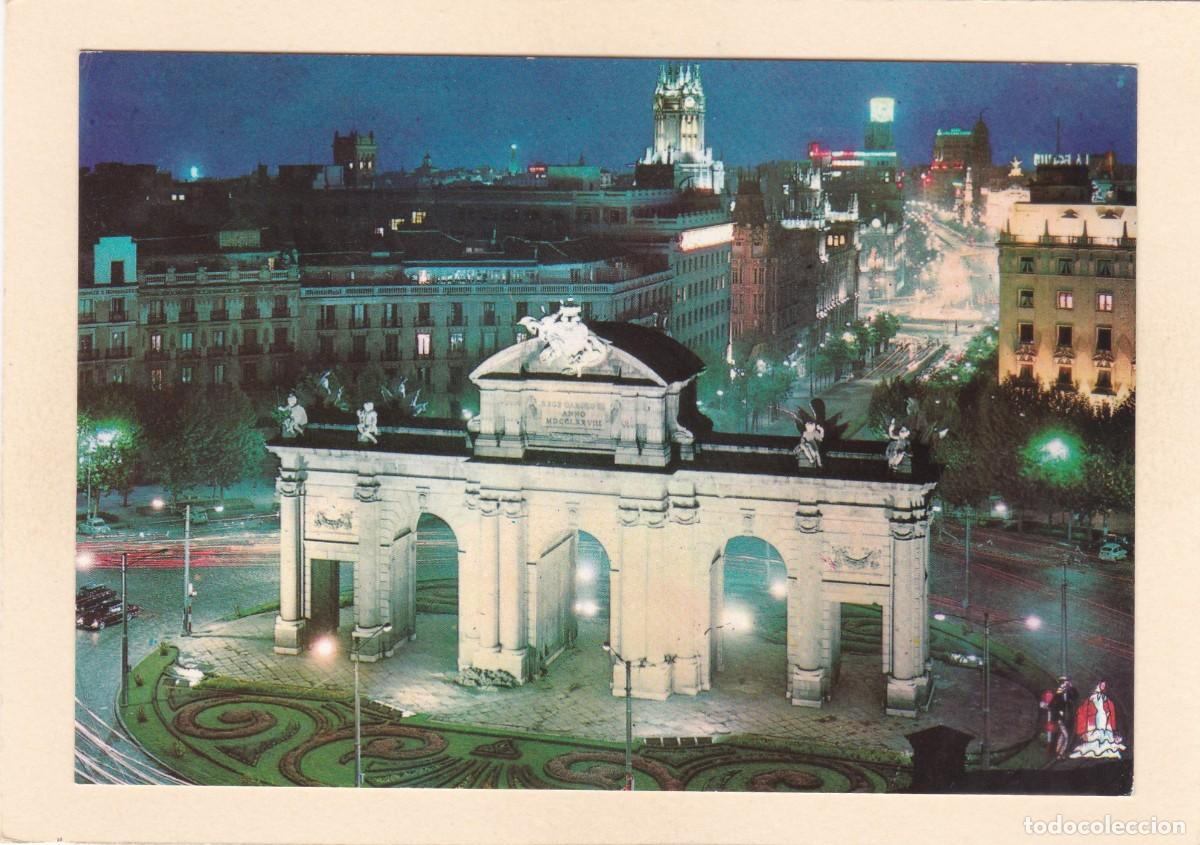 Postales: MADRID. PUERTA DE ALCALA (1963) - Foto 1