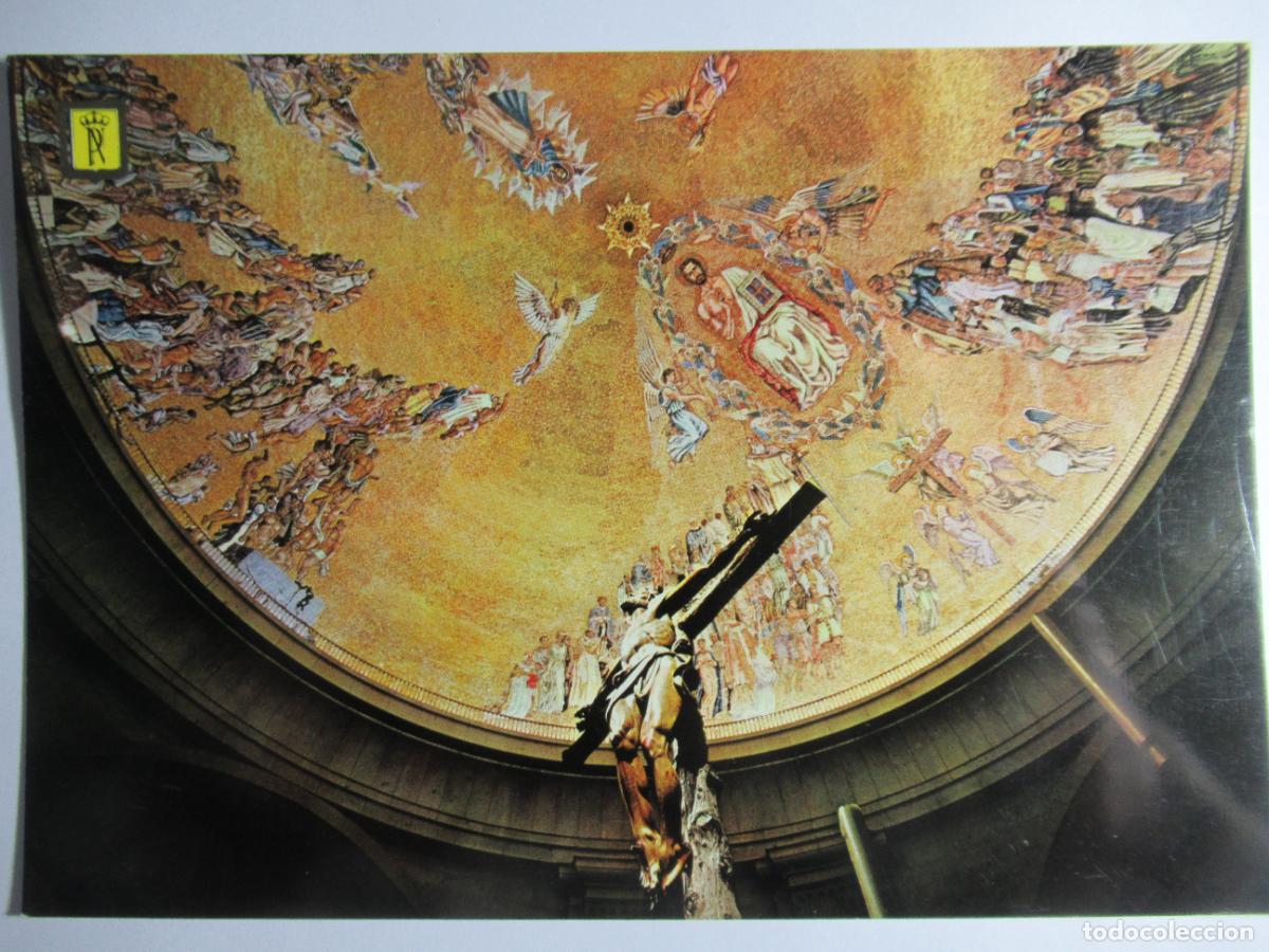 Postales: Santa Cruz del Valle de los Ca&iacute;dos - Cripta Bas&iacute;lica, Cristo y b&oacute;veda - Foto 1