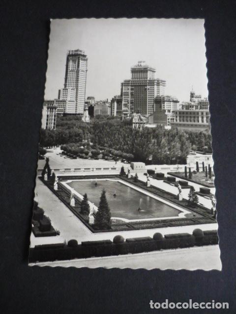 Postales: MADRID JARDINES DE SABATINI - Foto 1