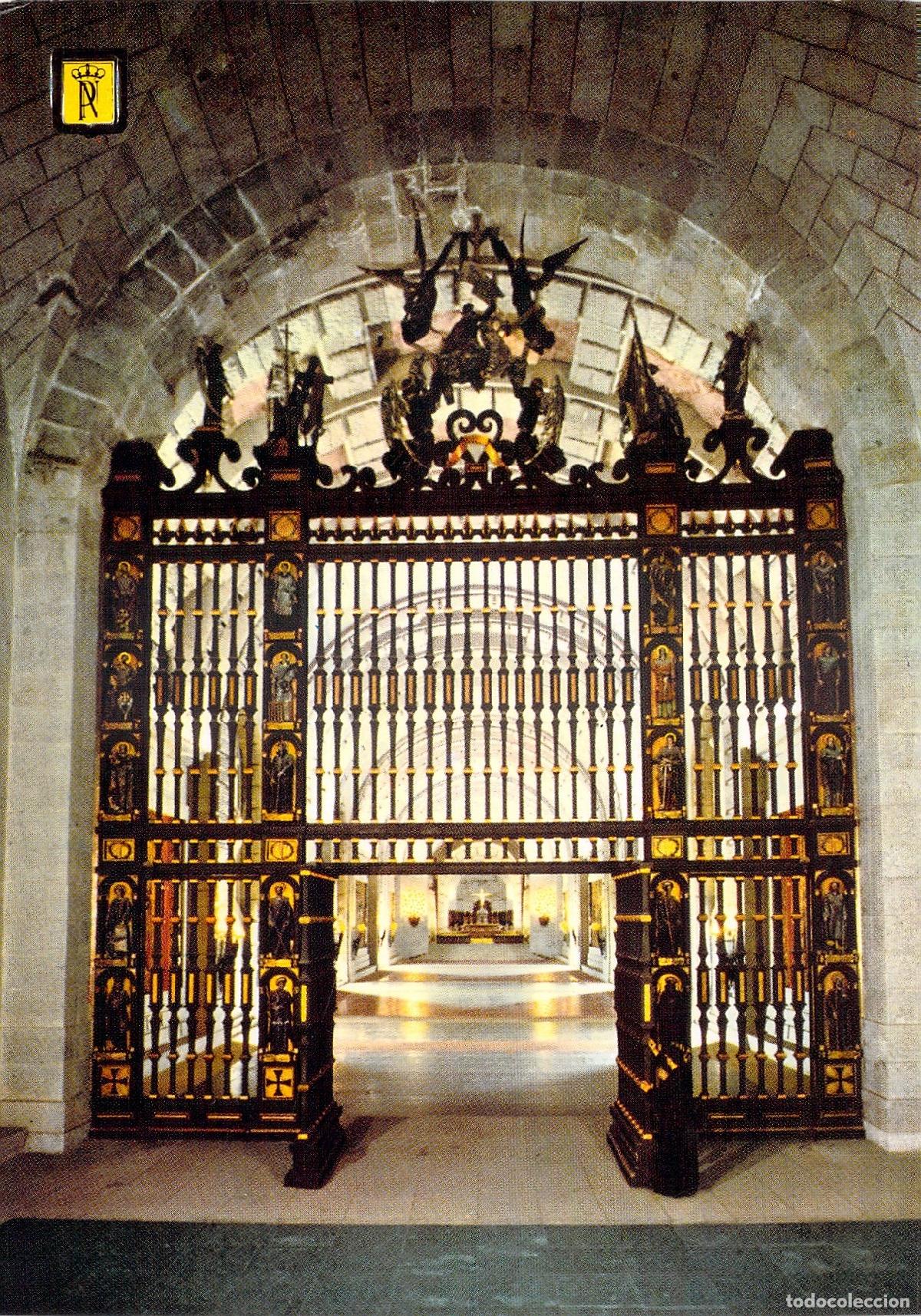 Postales: Postal Valle de los Ca&iacute;dos - Cripta Bas&iacute;lica y Reja de Hierro Forjado - Foto 1