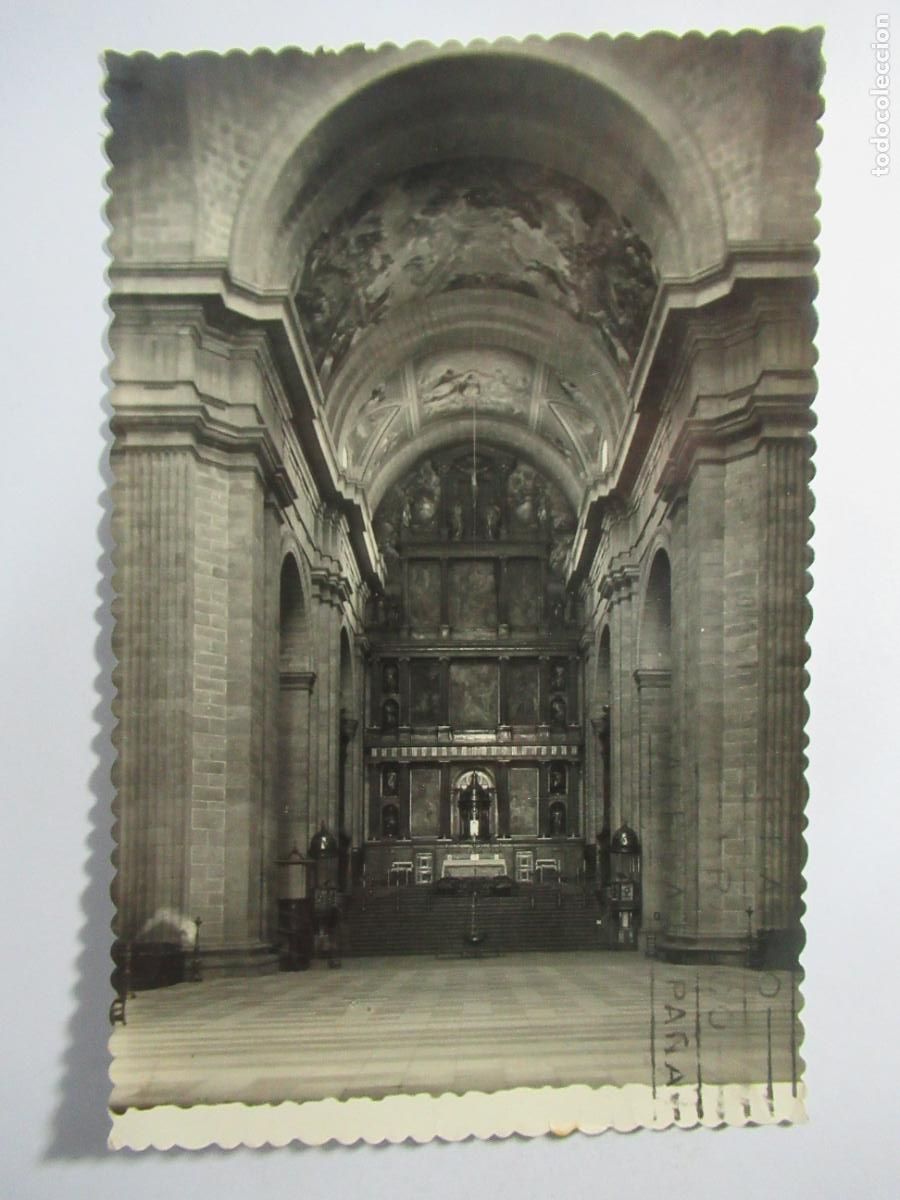 Postales: San Loreno del Escorial - Altar Mayor de la Bas&iacute;lica - Circulada - Foto 1