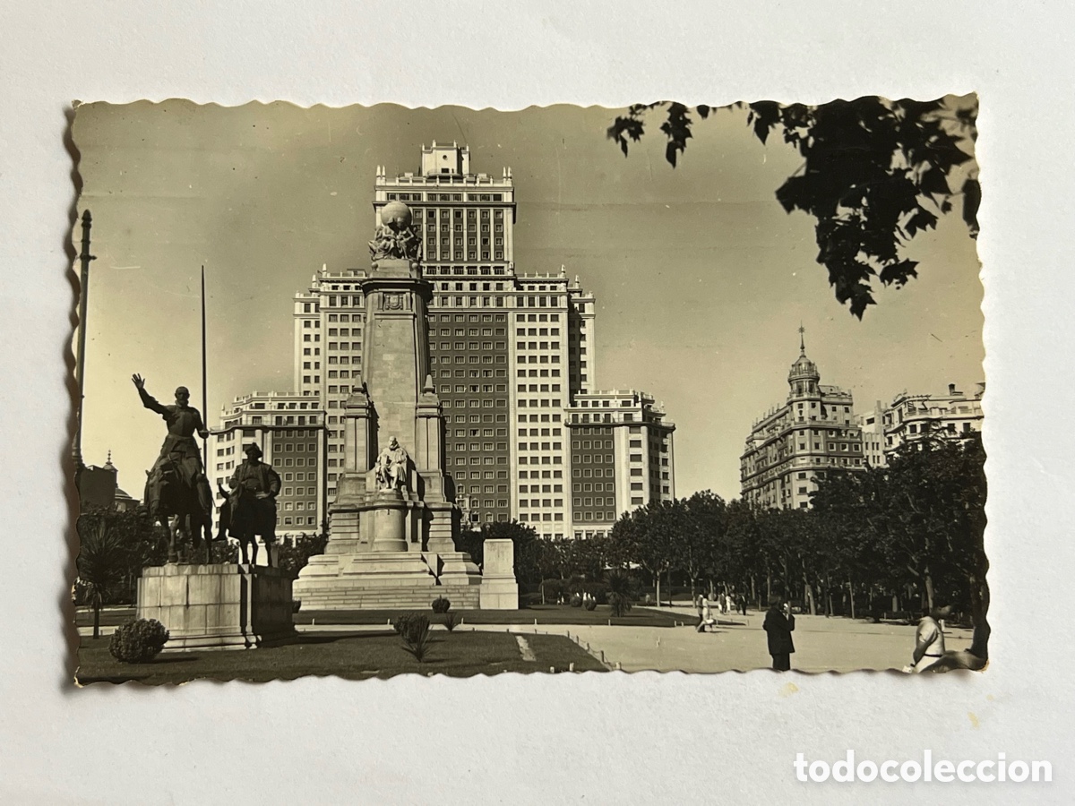 Postales: MADRID. Postal Edificio Espa&ntilde;a. Circulada a D. Ernest Xanco, Violonchelista Catal&aacute;n (a.1954) - Foto 1