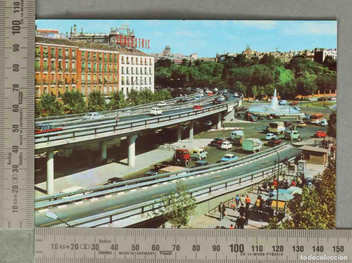 Postkarten: POSTAL. Postal Madrid Glorieta Emperador Carlos V Scalextric Paso Elevado Atocha MADRID