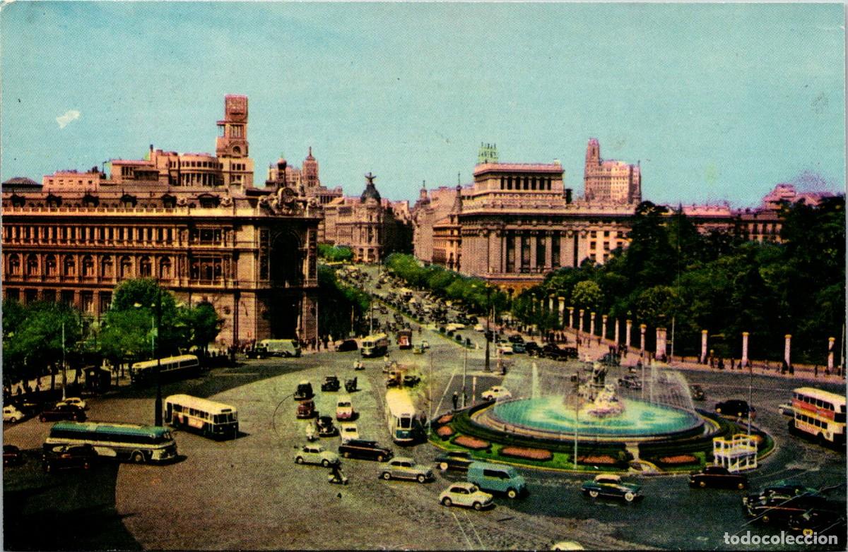 Postales: Madrid - Plaza de Cibeles - Foto Lopis II/115- Coloreada- 147x95mm - Autob&uacute;s 2 Pisos - Cami&oacute;n Basura