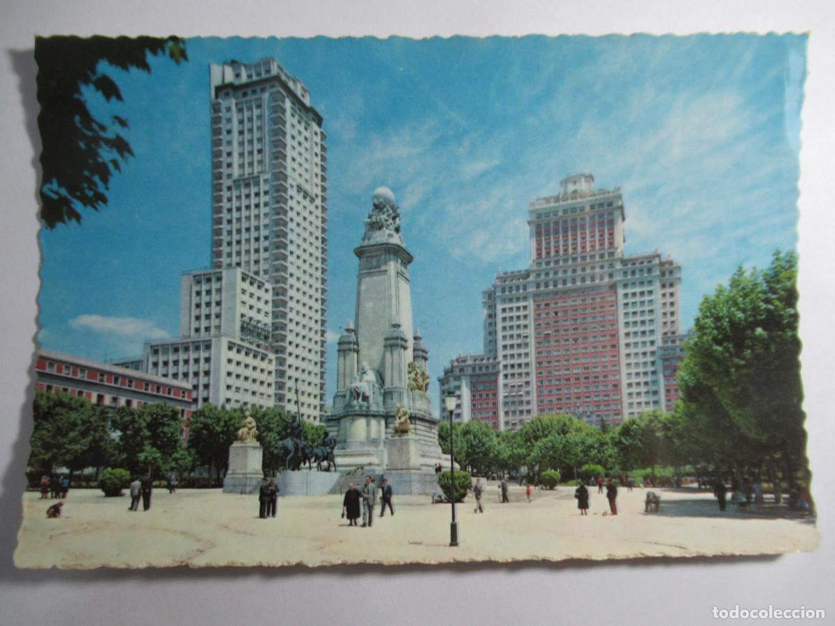 Postales: Madrid - Plaza de Espa&ntilde;a. Monumento a Cervantes - S/C