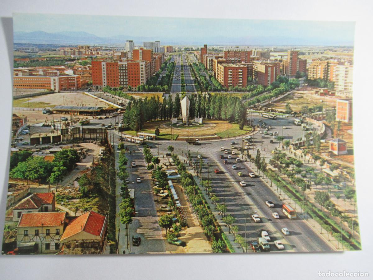 Postales: Madrid - Plaza de Castilla. Monumento a Calvo Sotelo - S/C