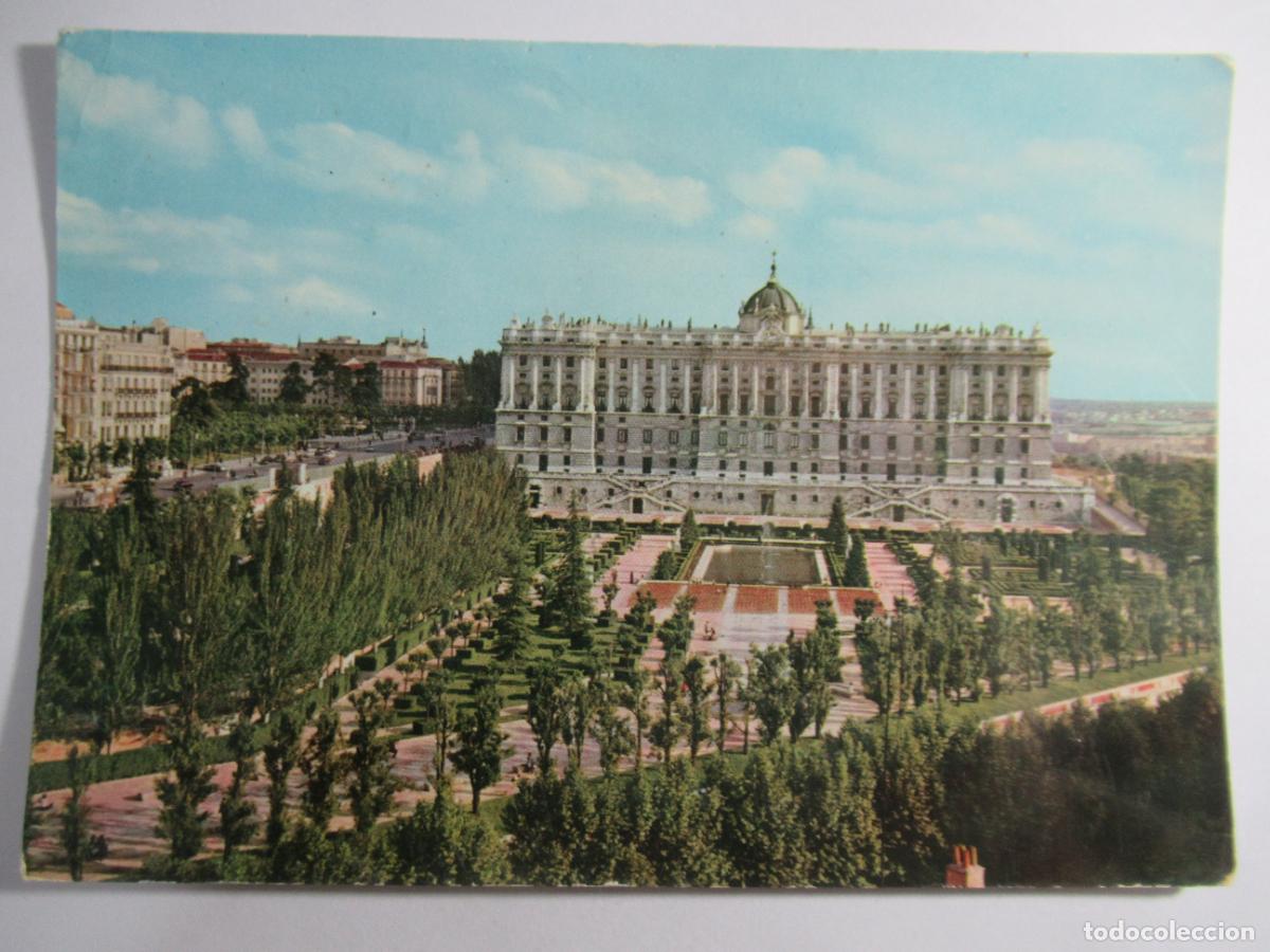 Postales: Madrid - Jardines de Sabatini y Palacio Real - Circulada
