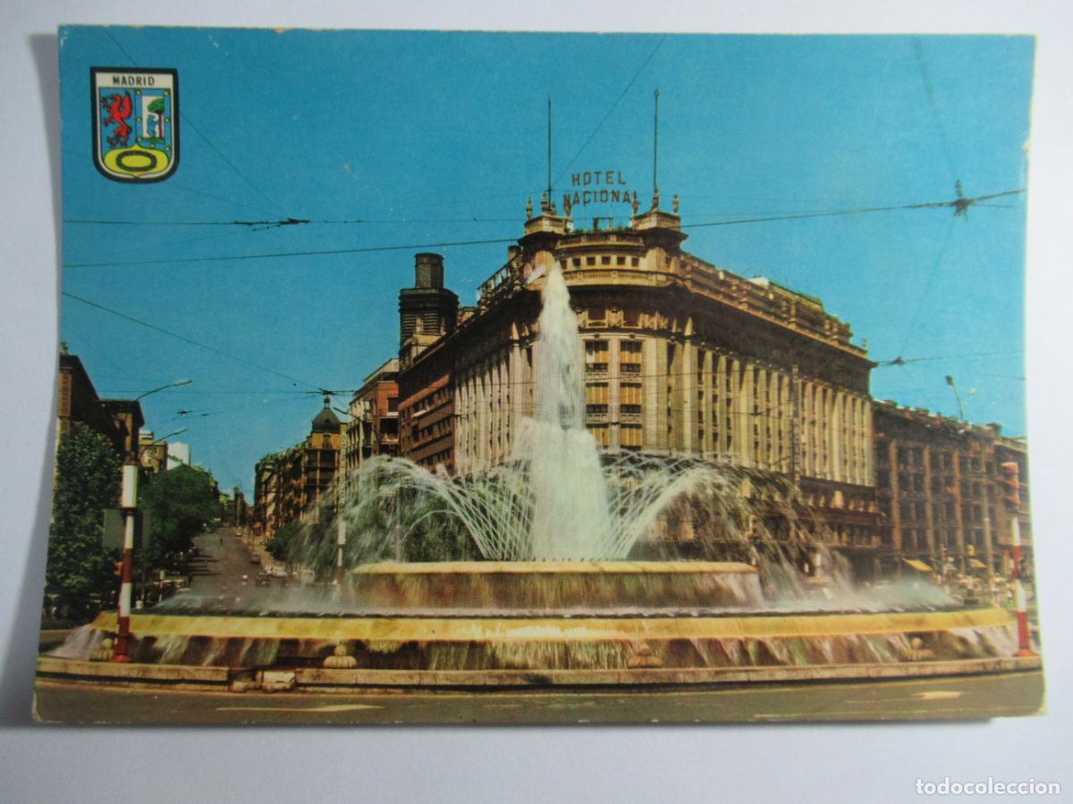 Postales: Madrid - Fuente de la Plaza de Carlos V - S/C