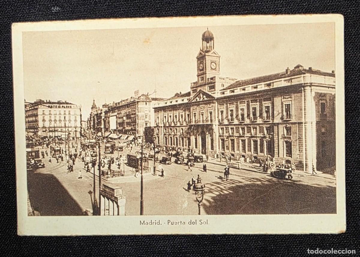 Postales: P.917 Postal antigua Madrid Puerta del Sol con Casa de Correos y ambiente urbano &ndash; Fotograf&iacute;a
