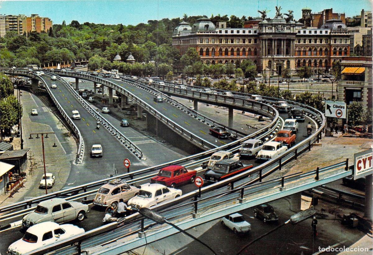 Postales: Postal de Madrid: Glorieta del Emperador Carlos V y Scalextric de Atocha