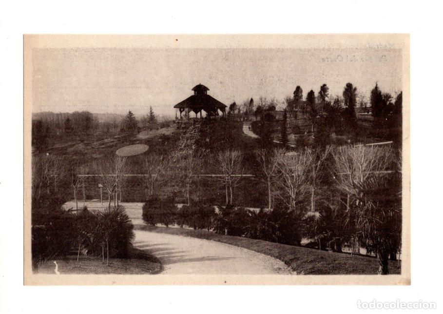 Postales: MADRID.- PARQUE DEL OESTE CASCADA Y KIOSCO FOTOTIPIA DE HAUSER Y MENET.