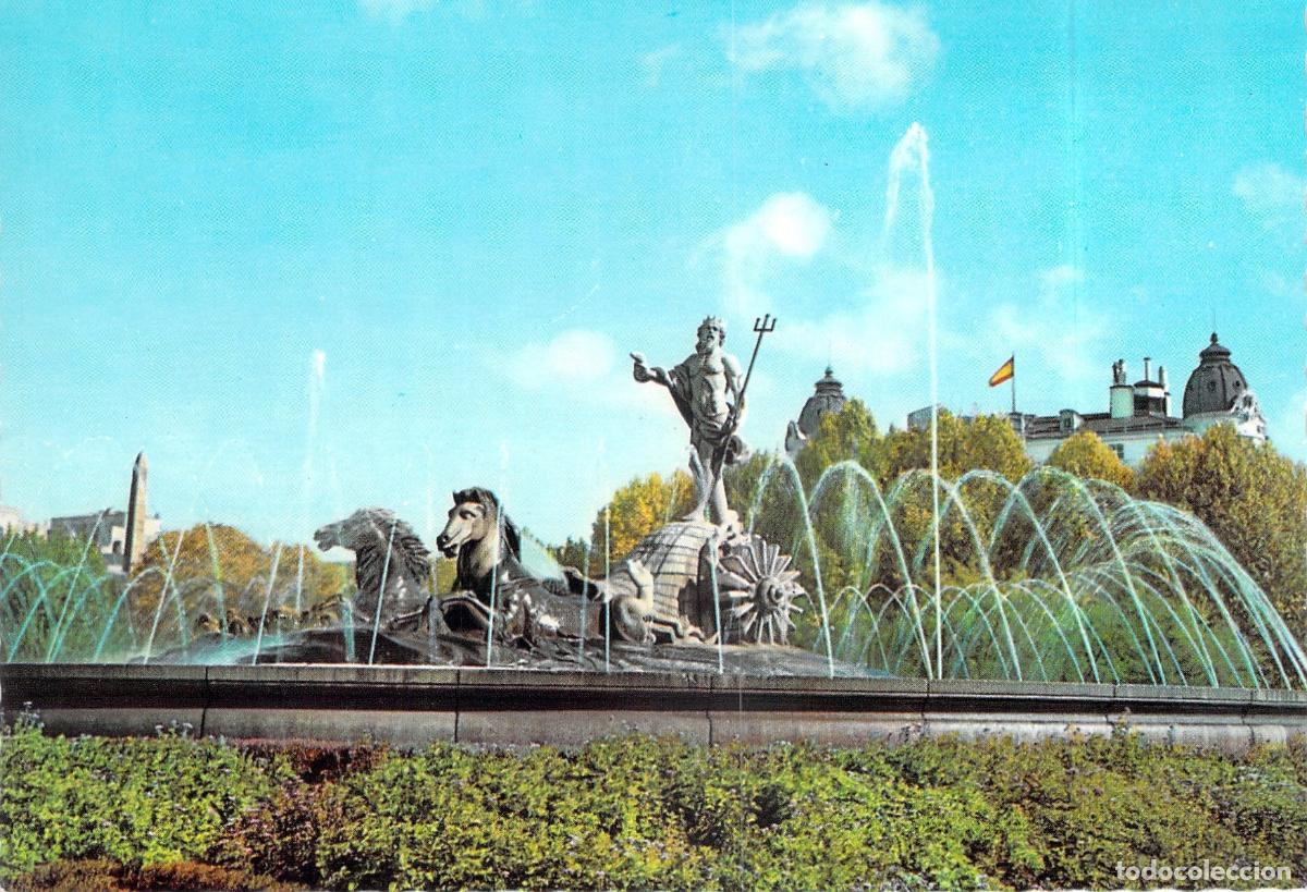 Postales: Postal de Madrid, Fuente de Neptuno en el Paseo del Prado