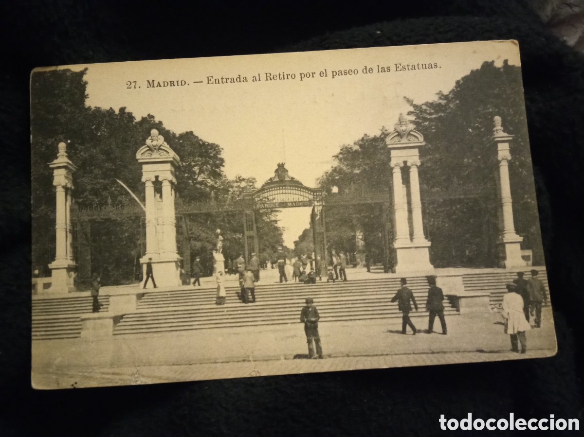 Postales: Antigua postal fotogr&aacute;fica, Madrid, Entrada al Retiro por el Paseo de las Estatuas