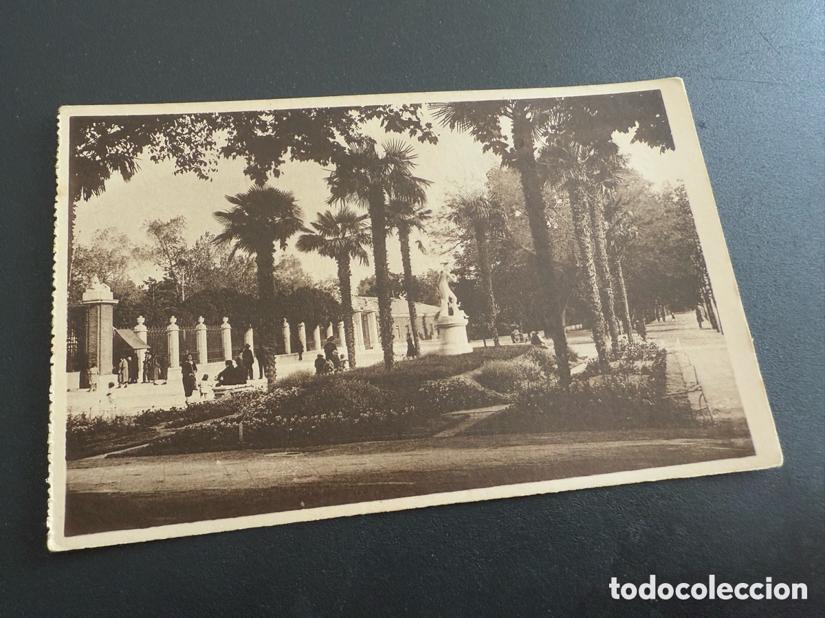 Postales: Postal. MADRID. RETIRO. HAUSER y MENET. 100