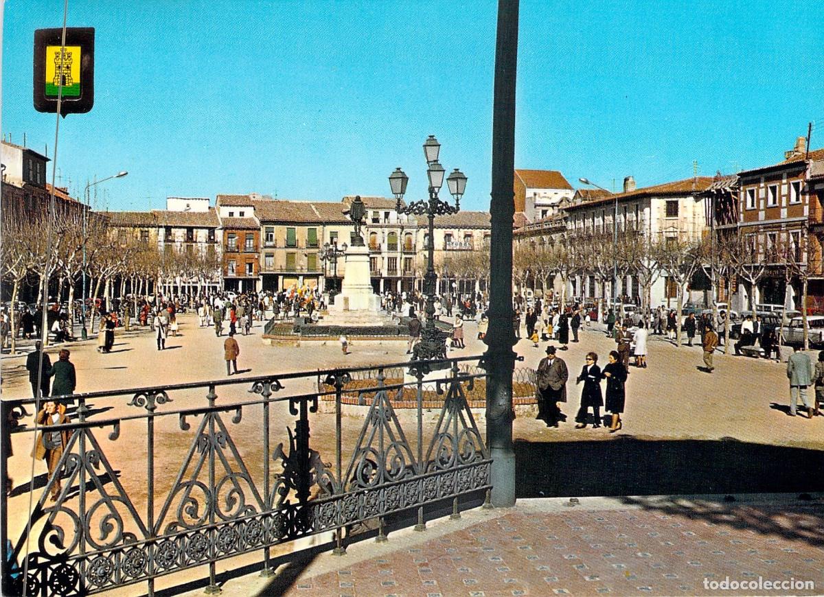 Postales: Postal de la Plaza Mayor de Alcal&aacute; de Henares, Madrid