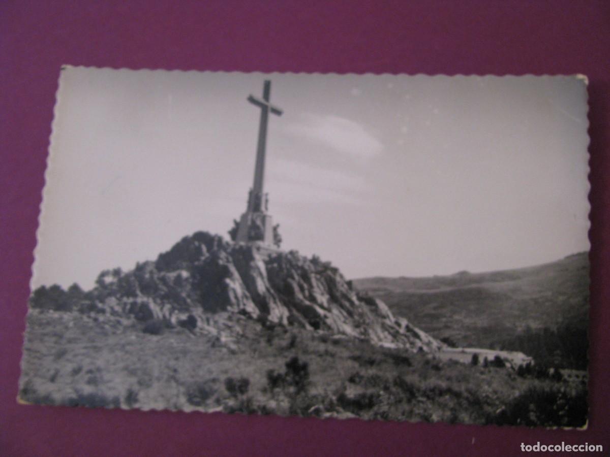 Postales: POSTAL FOTOGRAFICA. SANTA CRUZ DEL VALLE DE LOS CAIDOS. VISTA PARCIAL. DARVI.