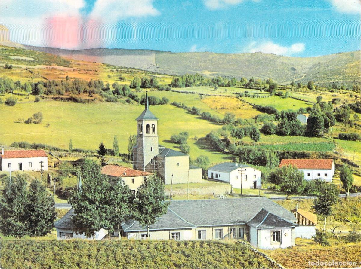 Postales: Postal Tur&iacute;stica de Somosierra Madrid con Iglesia y Paisaje