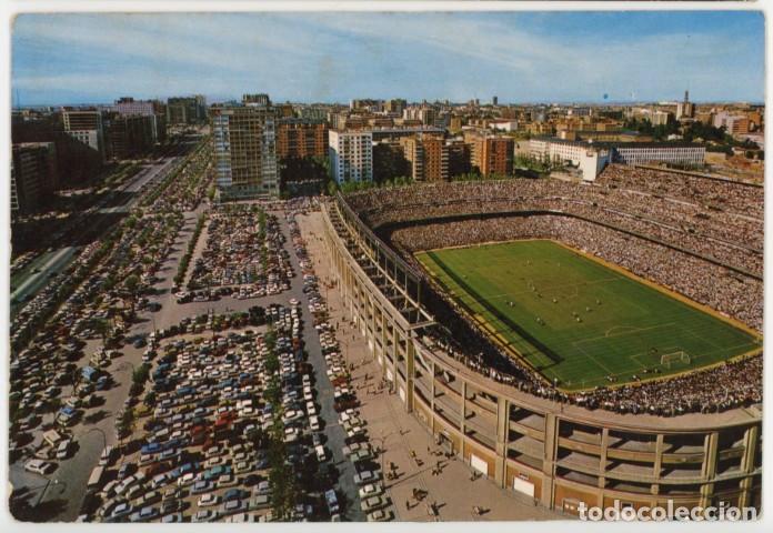 Postales: em04644 madrid estadio santiago bernabeu 1969 n&ordm;436 circulada muchos coches